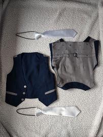 due gilet da cerimonia con cravattino