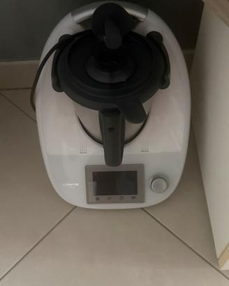 Bimby TM5 Vorwerk comoleto di accessori