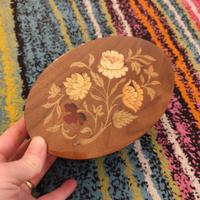 Scatola vintage legno intarsiato laccato floreale