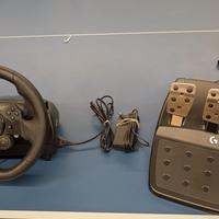 logitech g923. volante e pedaliera