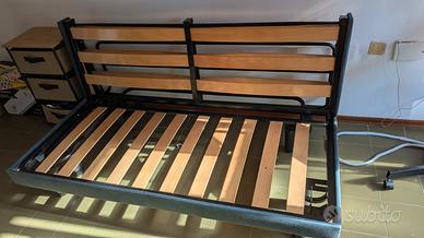 Divano letto matrimoniale