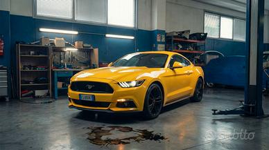 Ford Mustang Fastback 2.3 EcoBoost automatico 2018