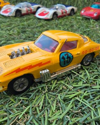Corgi Toys Chevrolet Corvette Sting Ray Lazy Bones