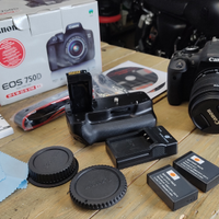 Reflex Canon EOS 750d + battery grip + 2 batterie