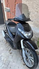 Beverly 250 ie