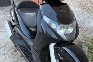 Beverly 250 ie