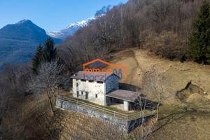 RUSTICO CON TERRENO - PASTURO LOCALITA' GORIO