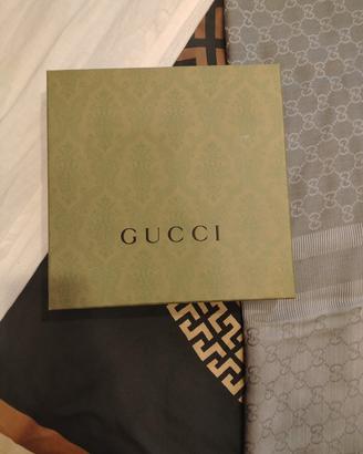 Stola Sciarpa Uomo Gucci GG