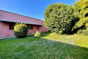 CAPANNONE DI 450 MQ E APPARTAMENTO DI 120 MQ: i...