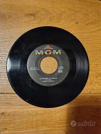 Lotto 17 Vinili 45 Giri Modugno Dalida Milva