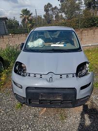 Fiat panda sinistrata 1.0 hybrid