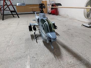 Elicottero Hirobo 700 Super Cobra