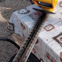 Decespugliatore elettrico 