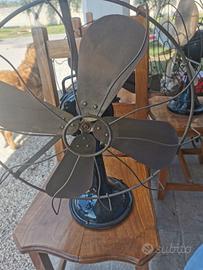 Ventilatore vintage industriale in metallo d’epoca