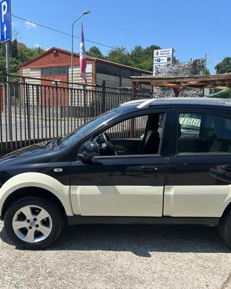 Fiat Panda 1.3 MJT 16V 4x4 Cross