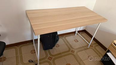 Scrivania ikea
