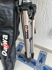 Cavalletto Daiwa mt 3300 macchina fotografica