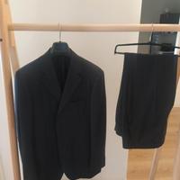 Completo Pal Zileri, taglia 52, gessato colore blu