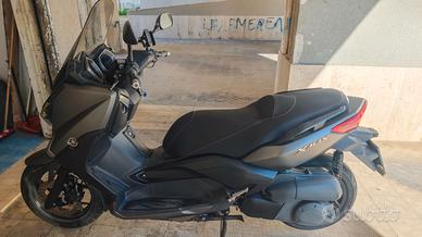 Yamaha X-MAX 250, anno 2014, perfette condizioni