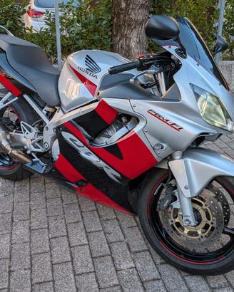 CBR 600 F