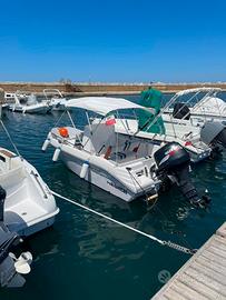 Barca Ranieri, motore Suzuki 40/60, carello omolog