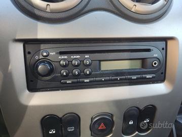 Autoradio DACIA SANDERO del 2012