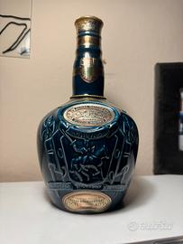 CHIVAS ROYAL SALUTE Blended Scotch Whisky 21 y.o..