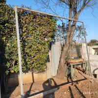 Portone per capannone