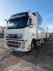 VOLVO FH 460 ATTACCO COMPLETO
