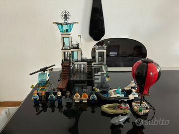 LEGO City Prison Island 60130