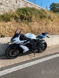 Kawasaki ninja zx10r