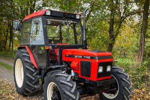 Trattore Zetor Ursus