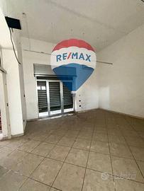 Locale commerciale nel centro di Afragola