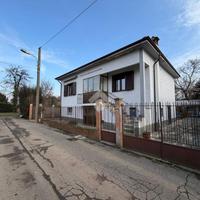 VILLA SINGOLA A TORLINO VIMERCATI