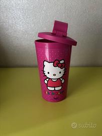 Bicchiere con tappo e beccuccio hello kitty tupper
