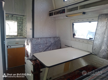Camper furgonato