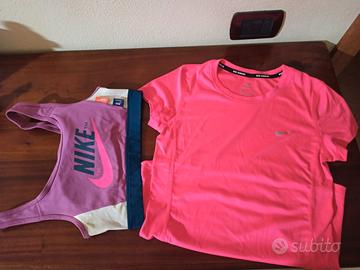 Top e maglietta Nike 