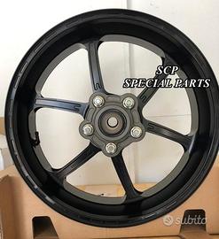 Cerchi ruote superbike aprilia rsv 4 forgiati