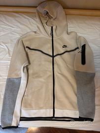 felpa Nike tech
