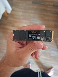 WD_BLACK SN7100  1TB SSD