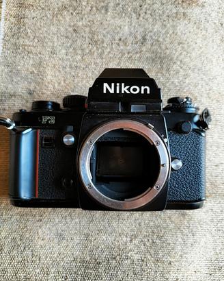 Nikon F3 HP + 3 Obiettivi + Flash - Revisionata