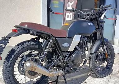 PROMO SCRAMBLER Brixton Felsberg 250 NERO OPACO