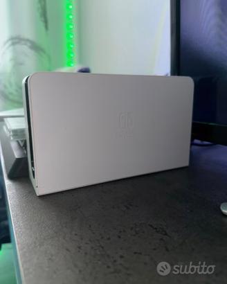 Nintendo switch oled + 5 giochi