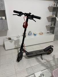 Monopattino elettrico Ducati Evo Pro 1