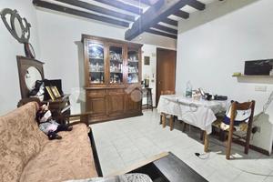 2 LOCALI A BIBBIANO