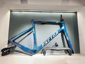 Telaio Factor ALUTO Standard Package 2025