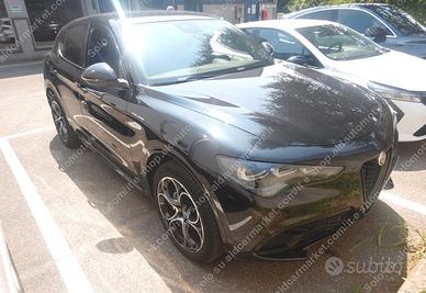 Alfa Romeo Stelvio 2.2 Turbodiesel 210 CV AT8 Q4 V