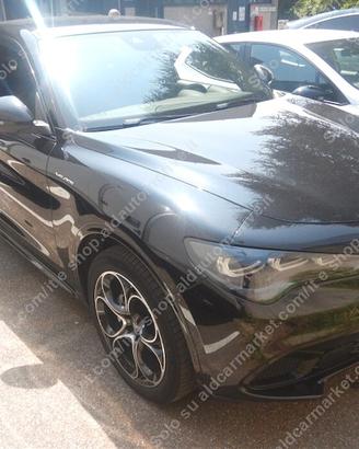 Alfa Romeo Stelvio 2.2 Turbodiesel 210 CV AT8 Q4 V