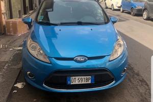 Ford fiesta titanium