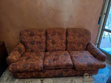 Divano a 3 posti e poltrona